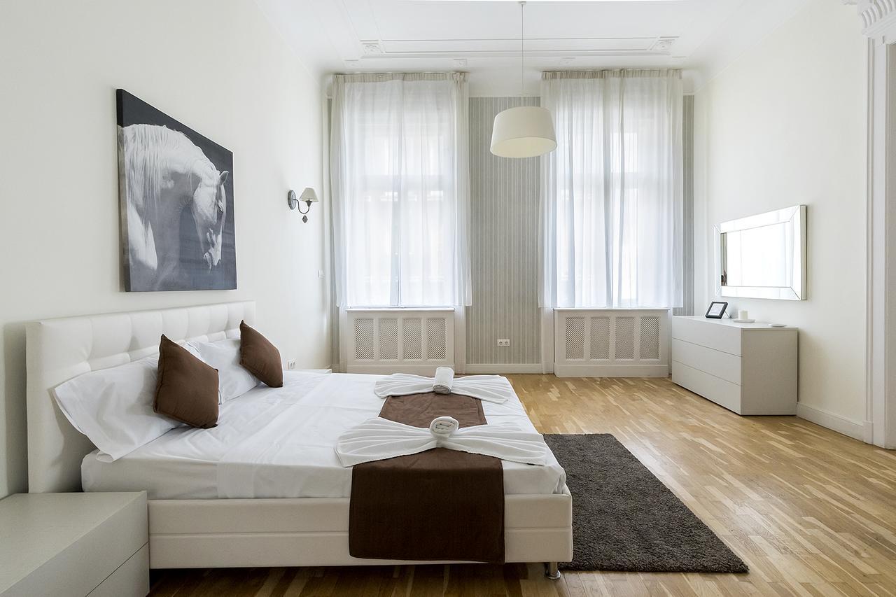 Luxury & Panorama Apartments Budapest Exterior photo